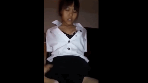 สาวมหาลัยดัง